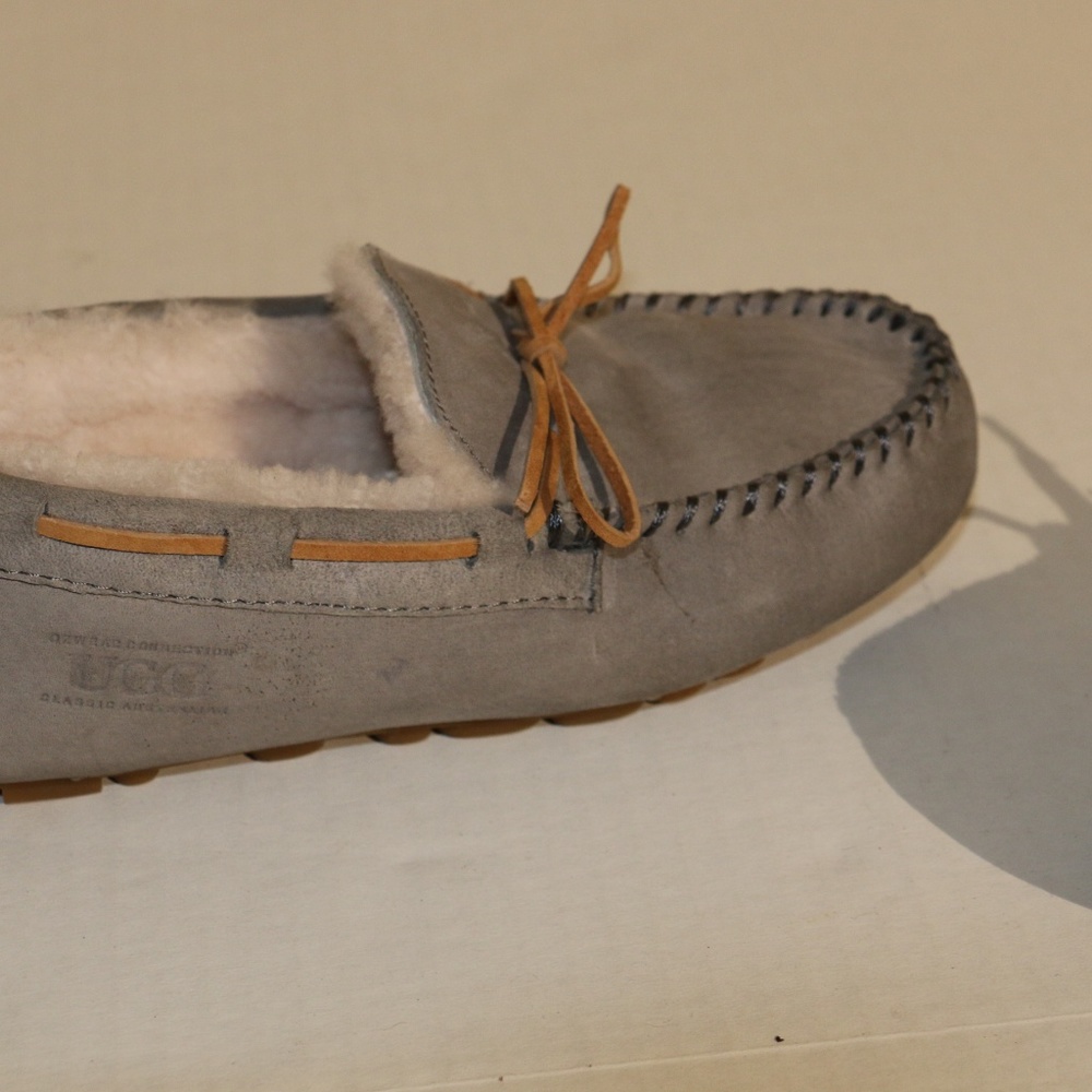 UGGs  Classic Australian light blue Moccasins B25 - Picture 4 of 6